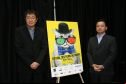 Ryoichi Kimizuka, réalisateur et co-scénariste et Hirotsugu Usui, producteur du film DARE MO MAMOTTE KURENAI (NOBODY TO WATCH OV